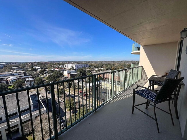 Photo - "Chic 1-Bedroom Retreat in Downtown Tallahassee – Perfectly Appointed at 703 Sq Ft!" Apartment