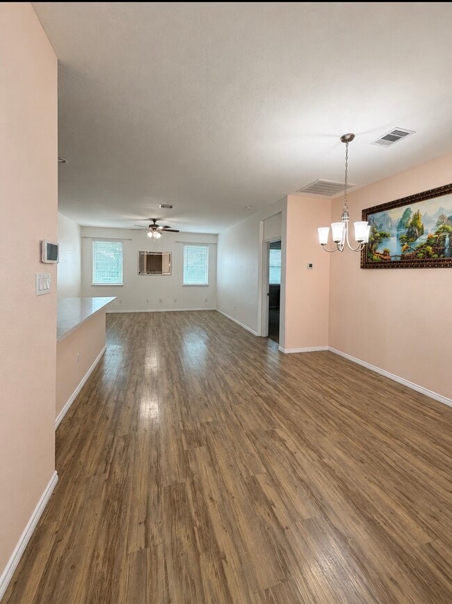 Building Photo - 5439 Redwood Summit Ln