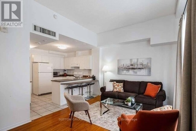 Photo du bâtiment - 4198 Dundas St W