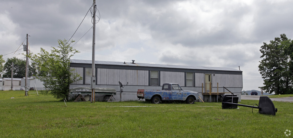 Building Photo - 507-561 Cumberland Gallery Rd