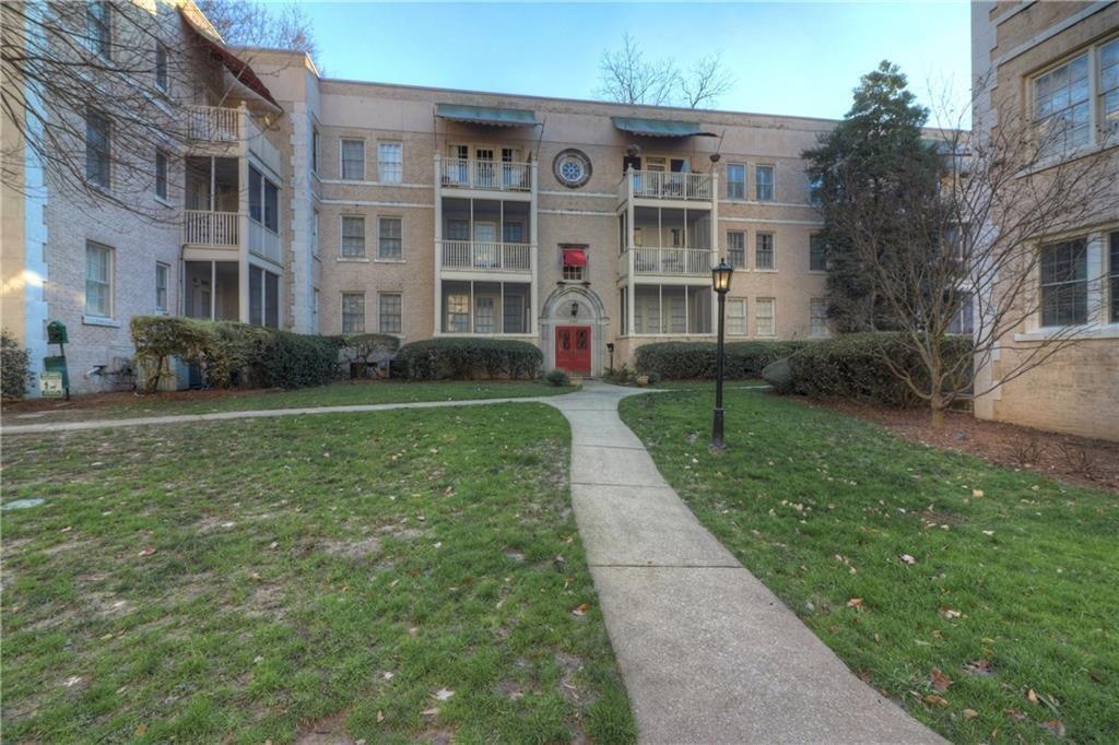 Primary Photo - 2222 Peachtree Rd NW
