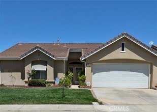 Building Photo - 831 Balsam Way