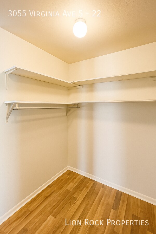 Foto del edificio - 3055 Virginia Ave S