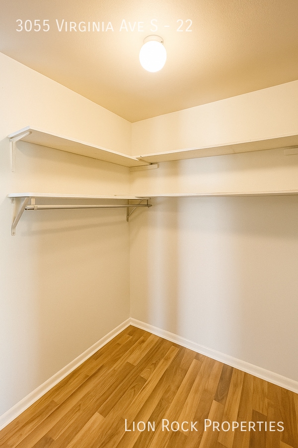 Building Photo - 3055 Virginia Ave S