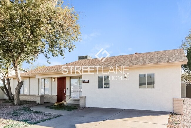 Building Photo - Charming 4 Bedroom in Phoenix!