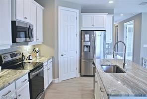 Foto del edificio - 28250 Seasons Tide Ave