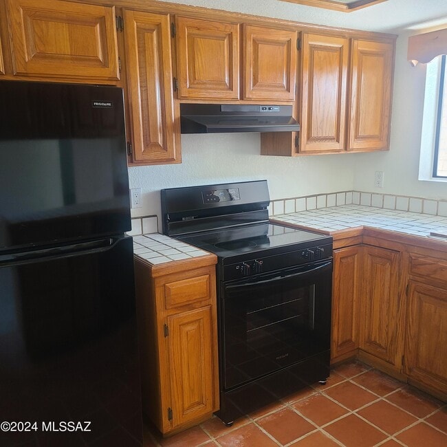 Building Photo - 4962 E South Regency Cir