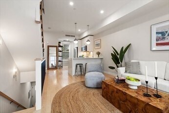 Foto del edificio - 174 Fisher Ave