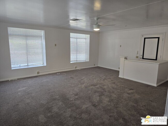Foto del edificio - 198 Juniper Dr