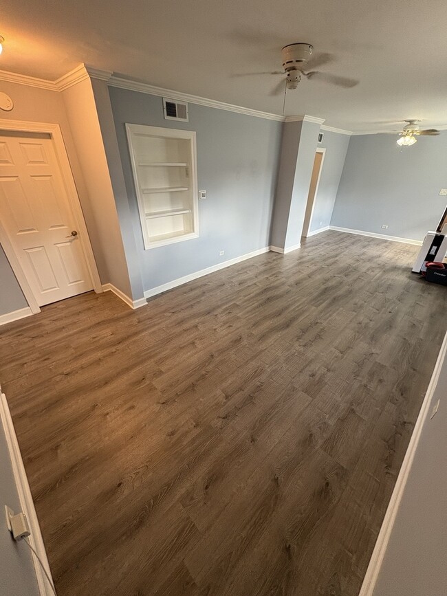 Building Photo - 4159 Deyo Ave