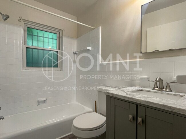 Foto del edificio - 12025 Griggs St