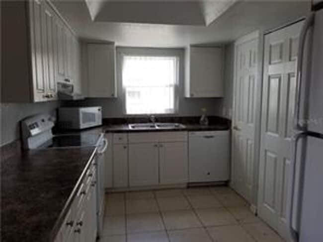 Photo - Hawthorne Village Condo- Unit 6