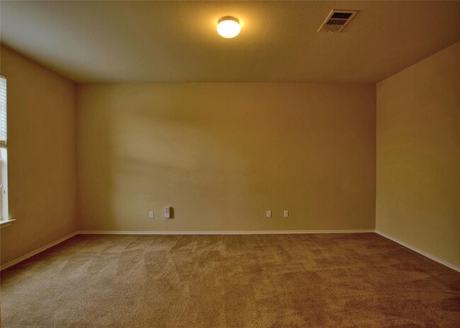 Building Photo - 141 Marcheeta Way