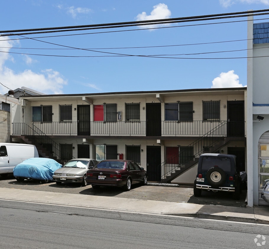 Building Photo - 287 Puuhale Rd