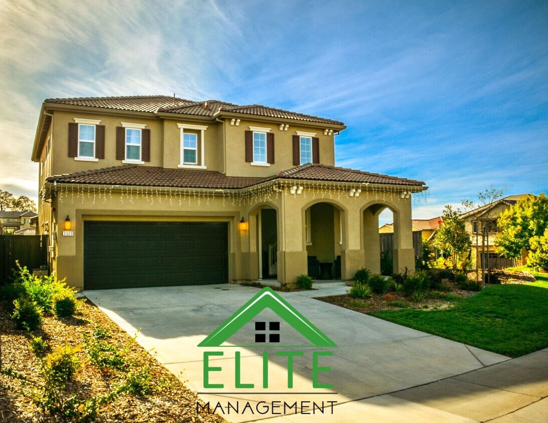 Foto principal - Welcome to this Immaculately Maintained Re...