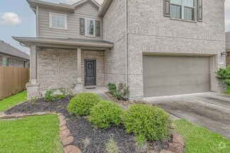 Building Photo - 4230 Green Landing Dr