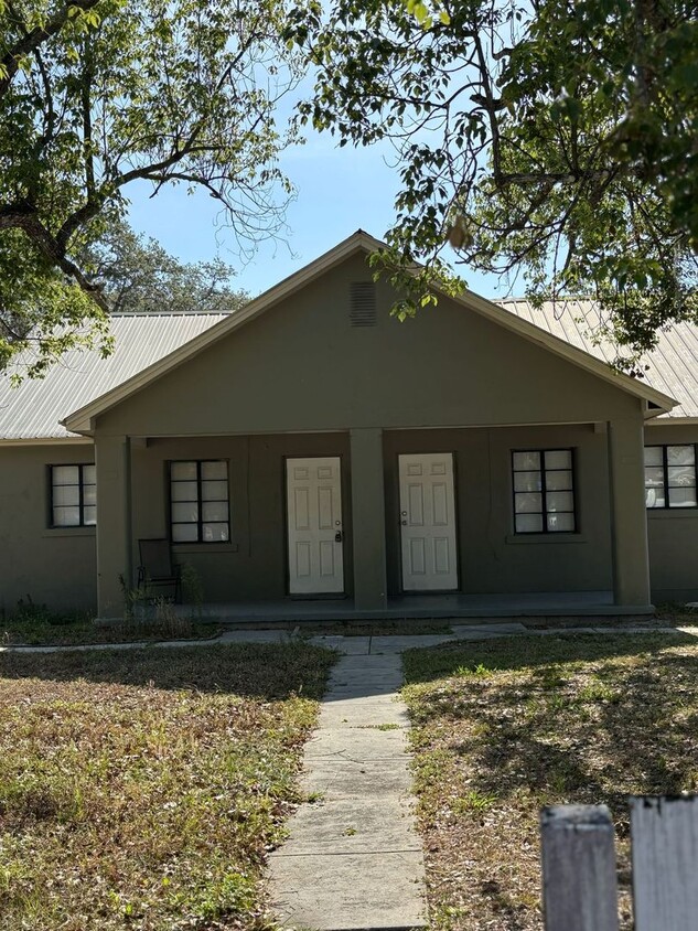 Primary Photo - Rent ready at the end of April
