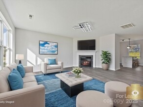 Building Photo - 3201 Decapolis Dr