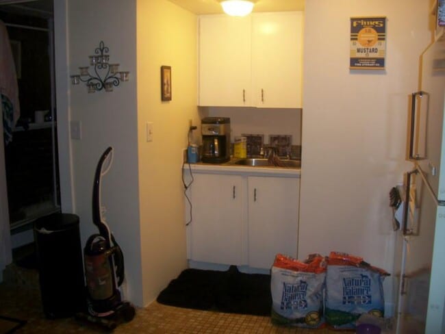 Building Photo - 40 Anderson St