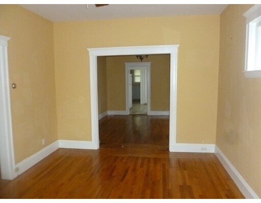 Building Photo - 69 Standish St