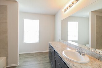 Building Photo - 2539 Westslope Dr