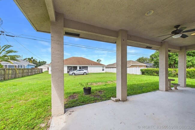 Building Photo - 3610 SW Margela St