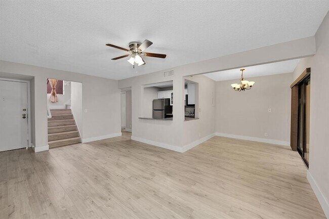 Foto del edificio - 1169 NW 13th St