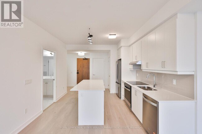 Building Photo - 1035 Southdown Rd