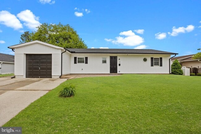Building Photo - 24 Lavender Ln