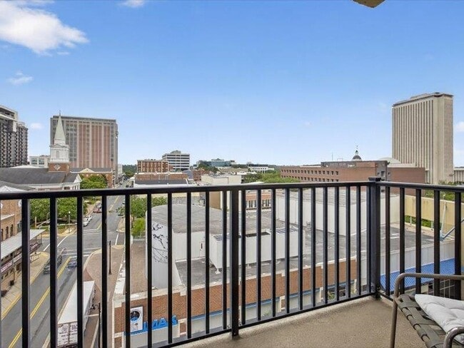 Building Photo - 215 W College Ave