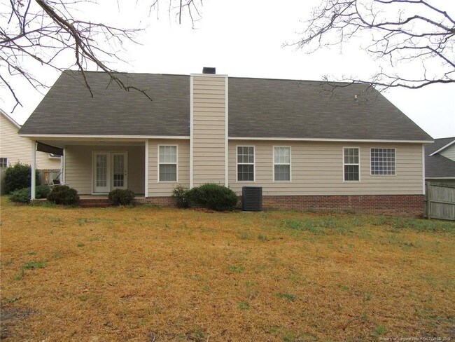 Building Photo - 7705 Redwood Ave