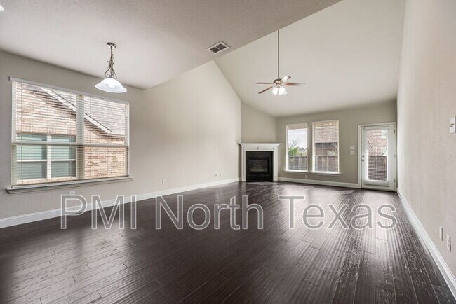 Foto del edificio - 14054 El Toro Rd