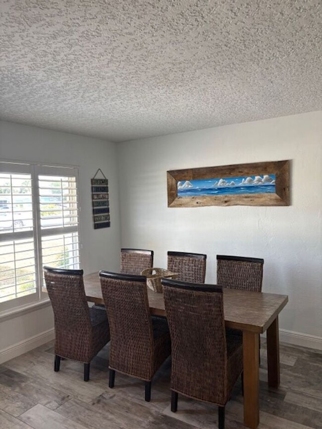 Building Photo - BEACH LIFE! 3/2 HOME FOR LEASE BEACHSIDE!