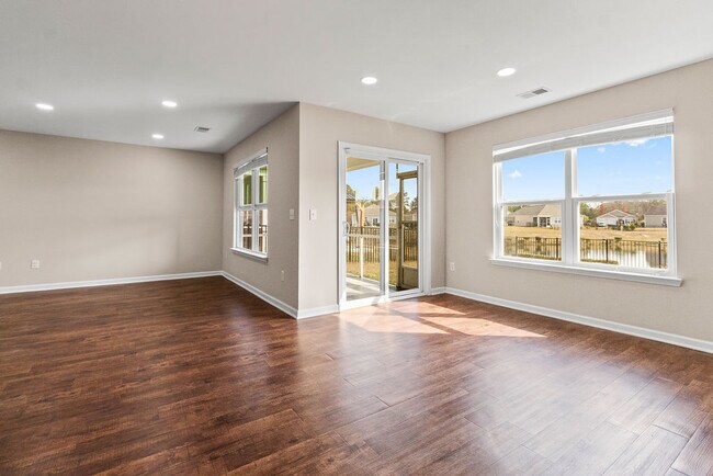 Foto del edificio - Mountain Ash home