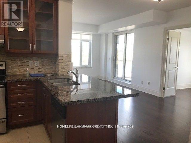 Photo du bâtiment - 151 Upper Duke Crescent