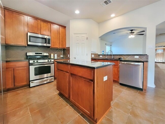 Foto del edificio - 10648 Royal Tara Cove