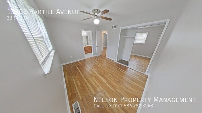Foto del edificio - 13806 Hartill Ave