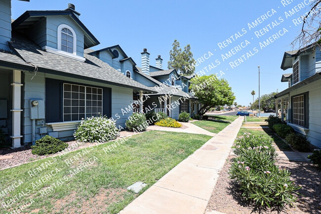 Foto del edificio - 10100 N 89th Ave