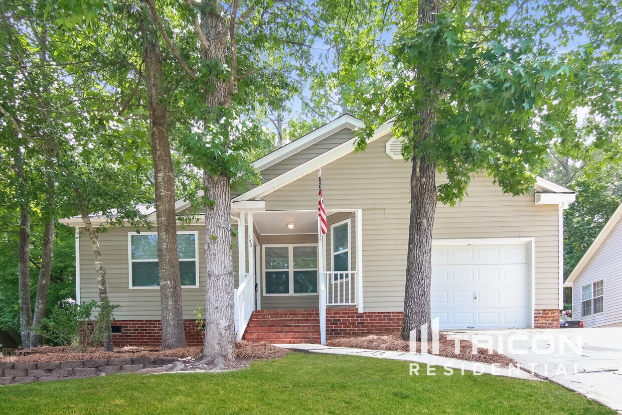 Primary Photo - 142 Bradstone Rd