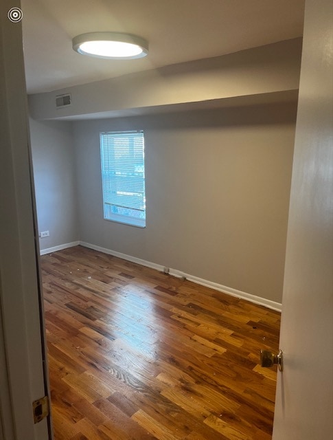 Building Photo - 1615 N Wells St