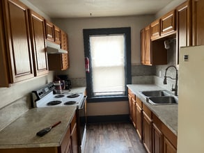 Building Photo - 126 N 2nd St