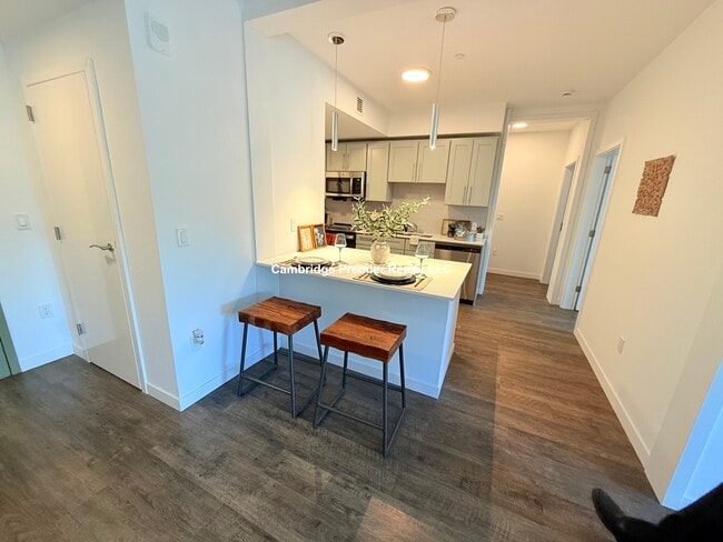 Building Photo - 139B Alewife Brook Pky