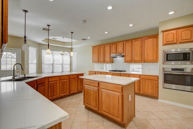 Foto del edificio - 11606 Canyon Mills Dr