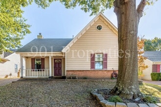 Building Photo - 2812 Maryland Cir W