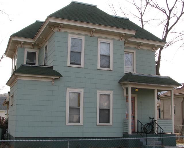 Building Photo - 1105 W Colorado