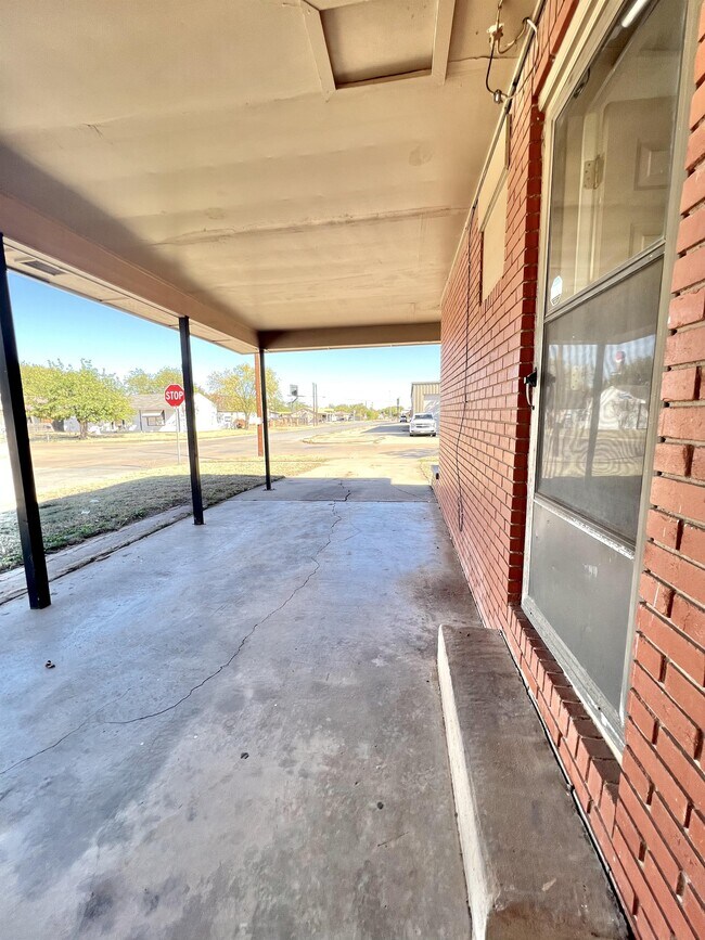 Foto del edificio - 2400 Buchanan St