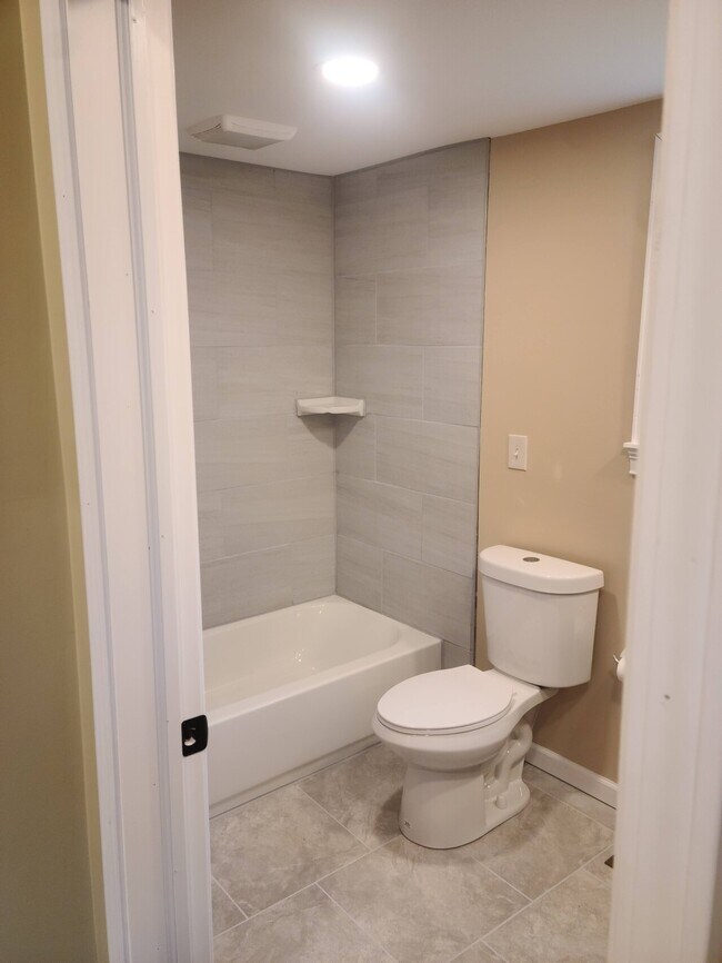 Foto del edificio - 628 State St