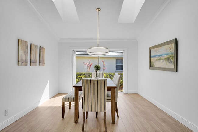 Foto del edificio - 7305 Marsh Terrace