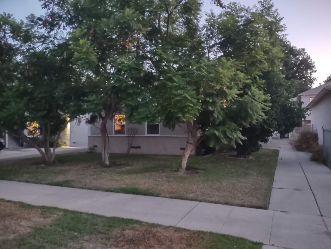 1219 N Screenland Dr, Burbank, CA 91505 House Rental in Burbank, CA