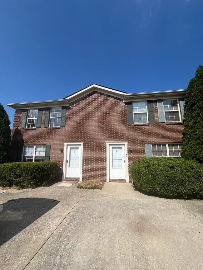 Building Photo - 1073 Merrick Dr